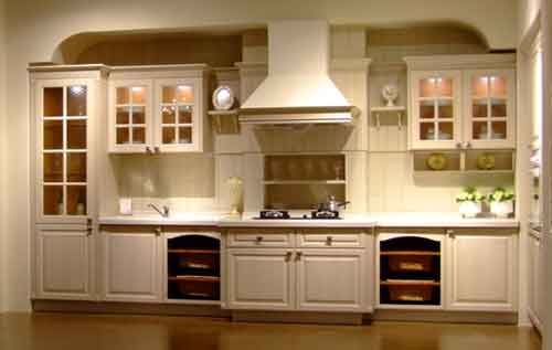 雙管齊下 櫥柜經(jīng)銷商做大做強 雙管齊下 櫥柜經(jīng)銷商做大做強