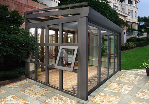 中國(guó)門(mén)窗十大品牌:陽(yáng)光房的推拉窗安裝注意事項(xiàng) 中國(guó)門(mén)窗十大品牌:陽(yáng)光房的推拉窗安裝注意事項(xiàng)