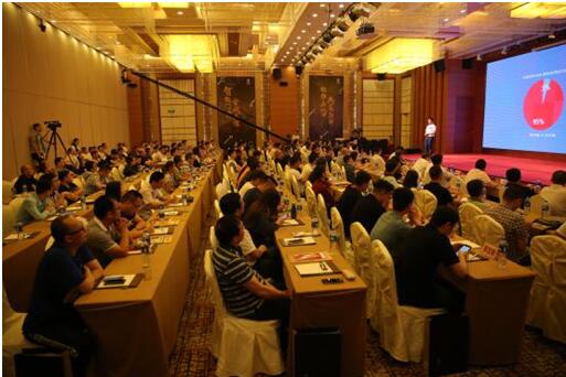 施米德舉行“科技創造愛”新品發布暨品牌戰略招商會