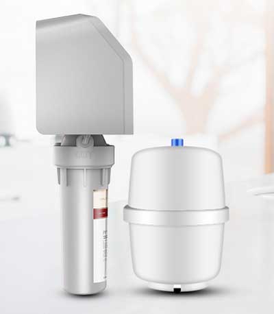 今天,你打開飲用水的方式正確嗎? 今天,你打開飲用水的方式正確嗎?