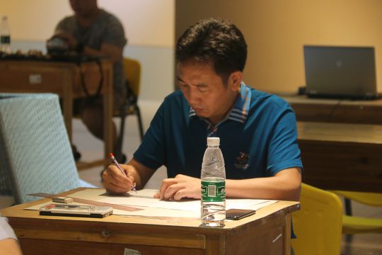 品牌榮譽|國方紅木董事長陳新平榮獲工藝美術大師稱號 品牌榮譽|國方紅木董事長陳新平榮獲工藝美術大師稱號