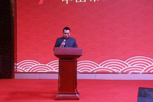 品牌榮譽|國方紅木董事長陳新平榮獲工藝美術大師稱號 品牌榮譽|國方紅木董事長陳新平榮獲工藝美術大師稱號