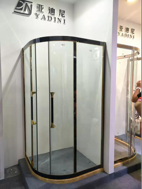 亞迪尼衛(wèi)浴萬明： 堅(jiān)持產(chǎn)品實(shí)用性，讓人人用上好淋浴房