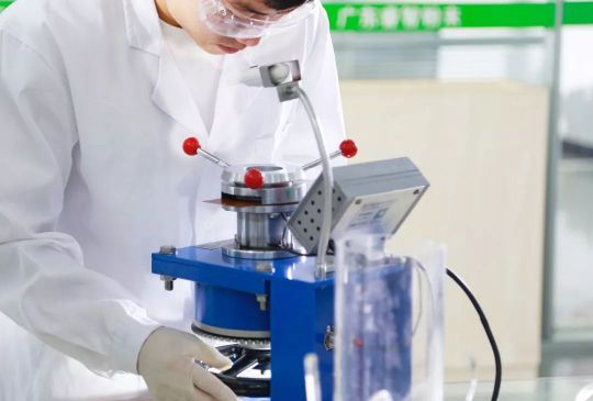 品牌發(fā)展|低調(diào):這家涂企連續(xù)兩年業(yè)績(jī)?cè)鲩L(zhǎng)100%! 品牌發(fā)展|低調(diào):這家涂企連續(xù)兩年業(yè)績(jī)?cè)鲩L(zhǎng)100%!