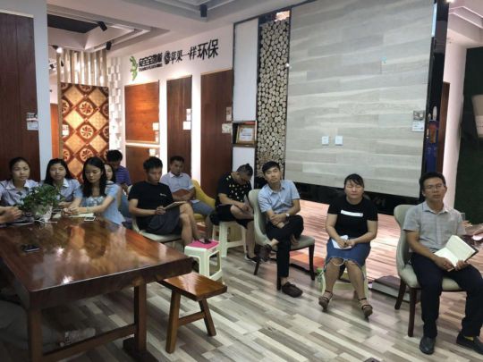 行于斯,不懼風雨——兔寶寶衣柜培訓師,團隊制勝 行于斯,不懼風雨——兔寶寶衣柜培訓師,團隊制勝