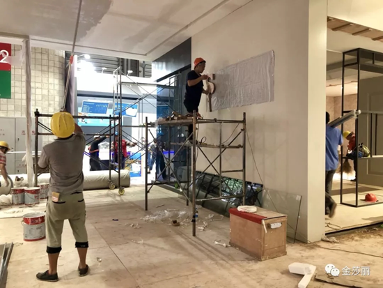 品牌日記|2018上海展 金莎麗淋浴房致敬現場所有搭建人員 品牌日記|2018上海展 金莎麗淋浴房致敬現場所有搭建人員