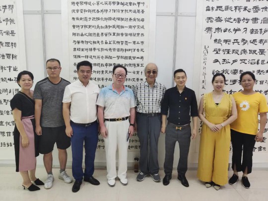中山市燈飾照明行業協會黨支部出席建黨99周年李圯書法展 中山市燈飾照明行業協會黨支部出席建黨99周年李圯書法展