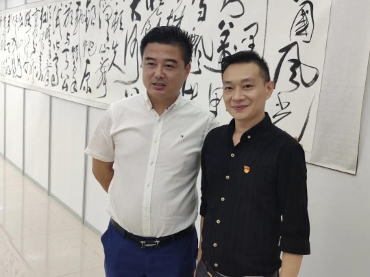 中山市燈飾照明行業協會黨支部出席建黨99周年李圯書法展 中山市燈飾照明行業協會黨支部出席建黨99周年李圯書法展