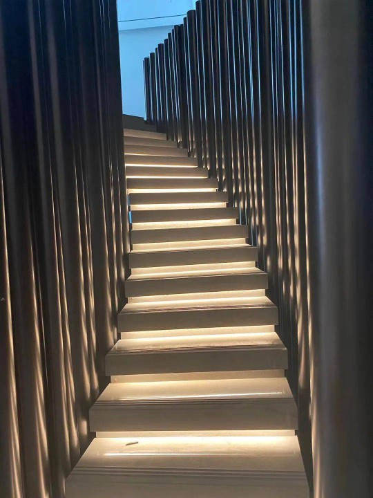 訪談|深度了解精穎燈飾背后的邏輯以及未來(lái)走向 訪談|深度了解精穎燈飾背后的邏輯以及未來(lái)走向