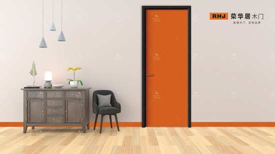 定制實木門為何價格如此昂貴？榮華居將與您分享