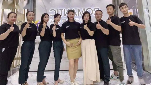 就在名都洛陽，名優(yōu)店羅曼締克瓷磚旗艦店開業(yè)了