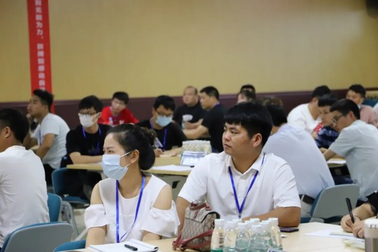 億合門窗從“新”出發(fā)，成功舉辦新一屆新商訓練營