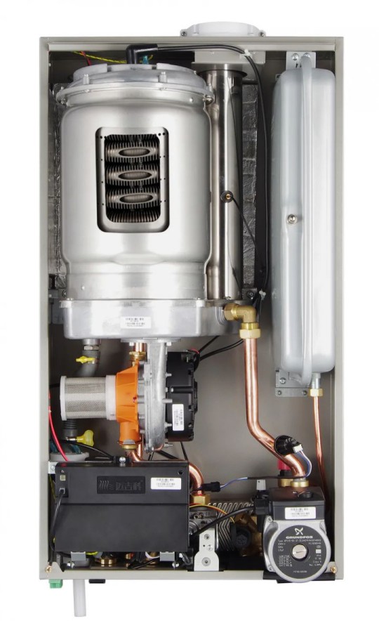 邁吉科何貞洪:后煤改氣市場的制勝關(guān)鍵—全預混冷凝壁掛爐 邁吉科何貞洪:后煤改氣市場的制勝關(guān)鍵—全預混冷凝壁掛爐