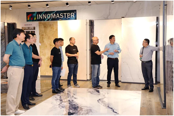 圣象集團董事長率高管蒞臨創意玩家 參觀交流共促發展!